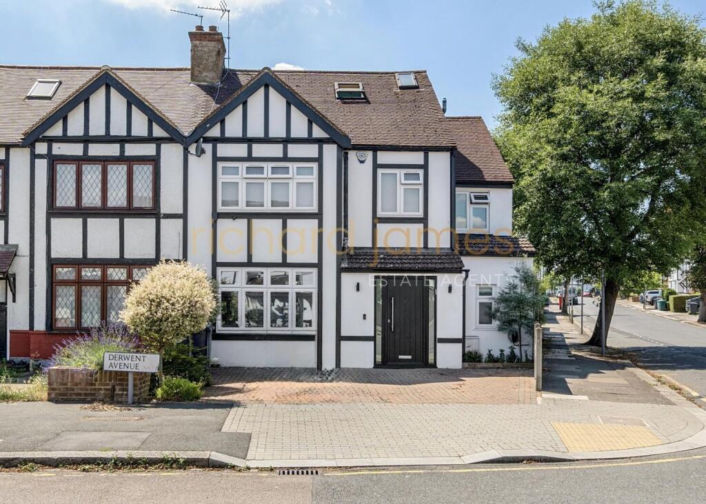Main image of property: Derwent Avenue, London, NW7