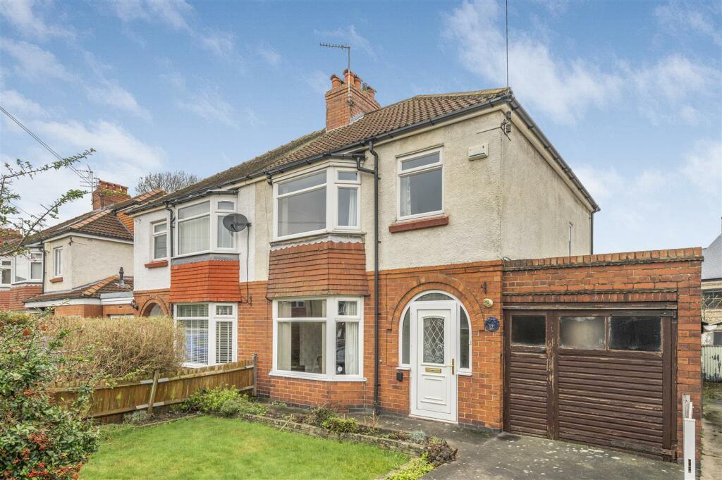 3 bedroom semi-detached house for sale in Towton Avenue, Off Tadcaster Road, York, YO24 1DW, YO24