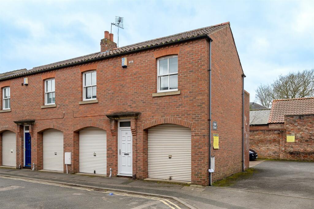 1 bedroom flat for sale in Agar Street, York, YO31 7PQ, YO31