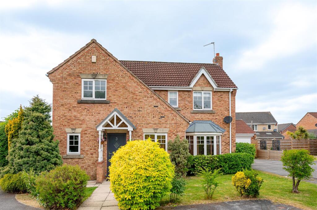 Main image of property: Headley Close, Clifton Moor, York, YO30 5GH