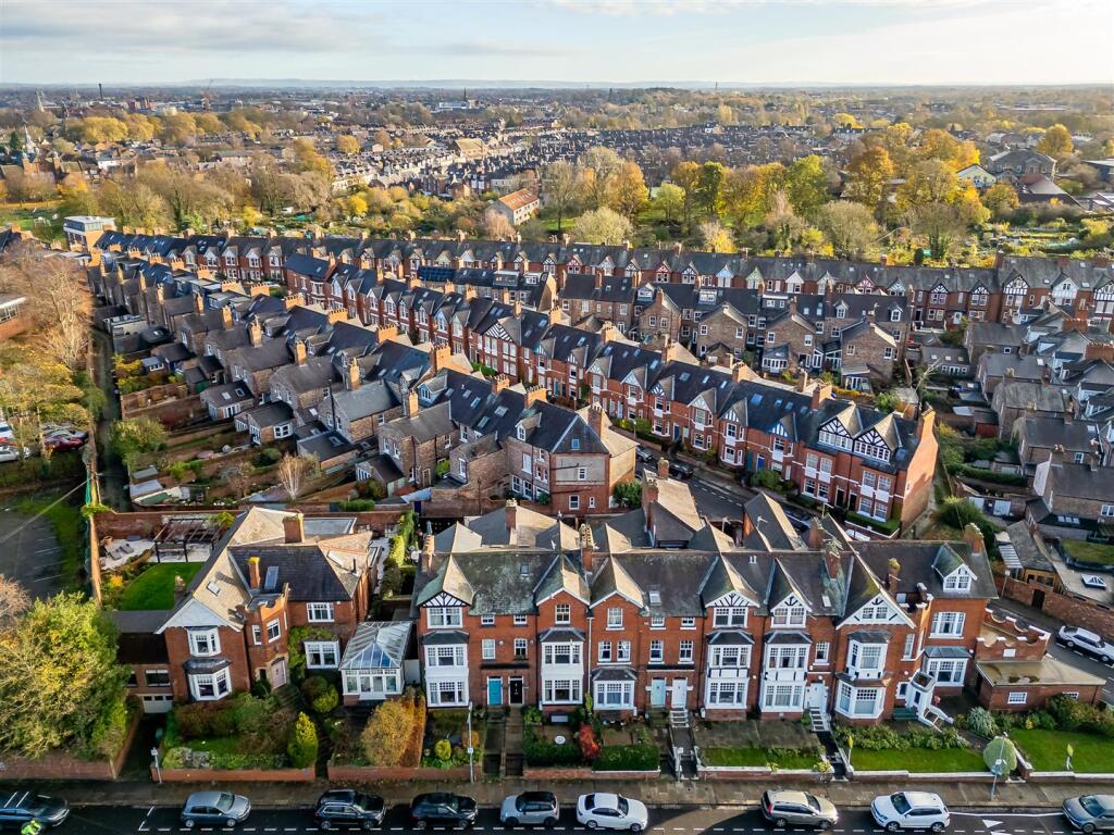 Main image of property: Albemarle Road, York YO23 1EN