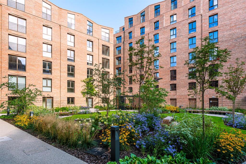 Main image of property: 59 Kings, Hudson Quarter, Toft Green, York YO1 6AE