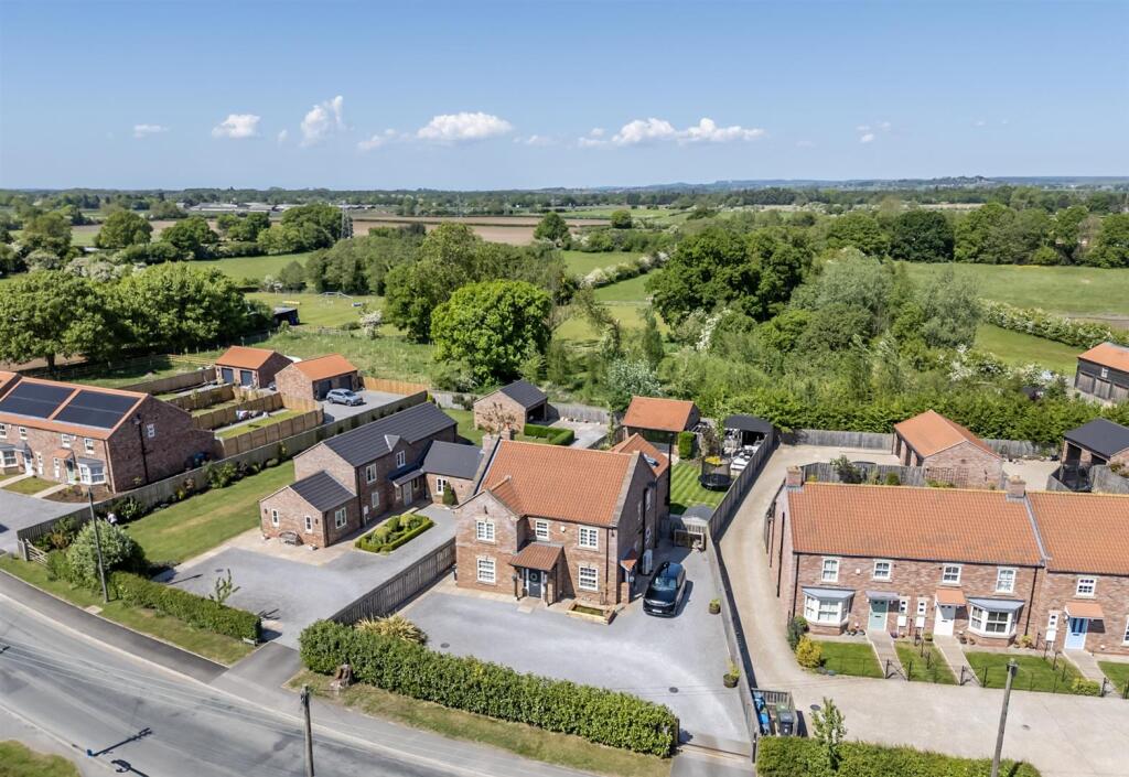 Main image of property: Tollerton Road, Huby, York, YO61 1HX