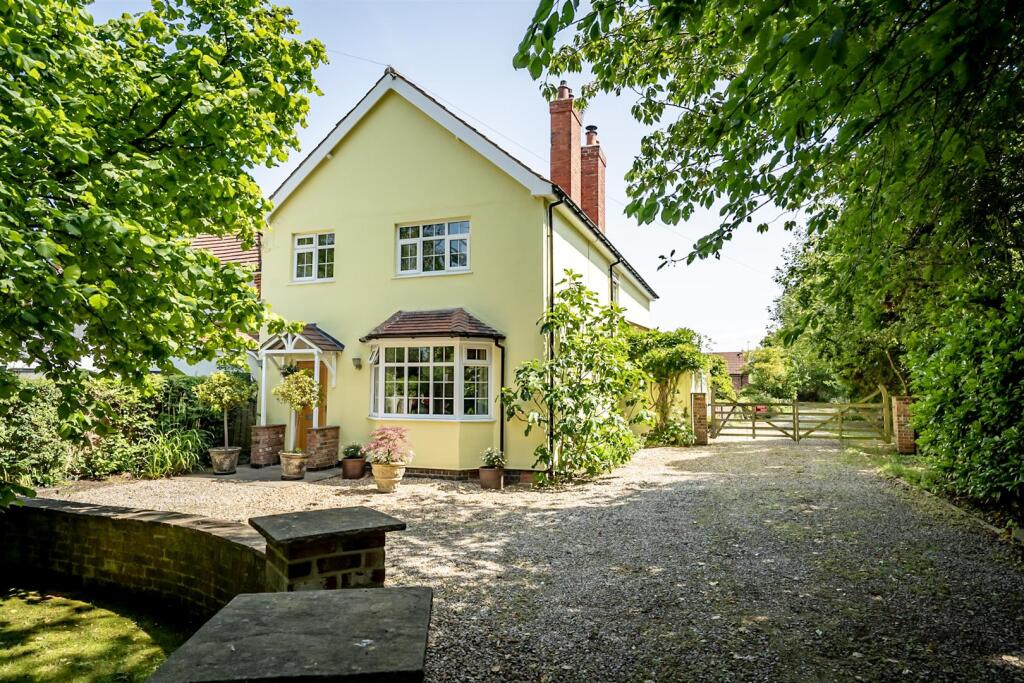 Main image of property: Strensall Road, Earswick, York, YO32 9SW