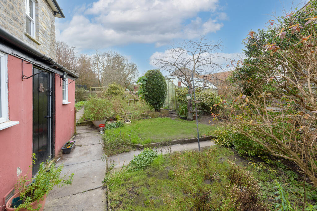 Additional property image - Leigh Road, Street
