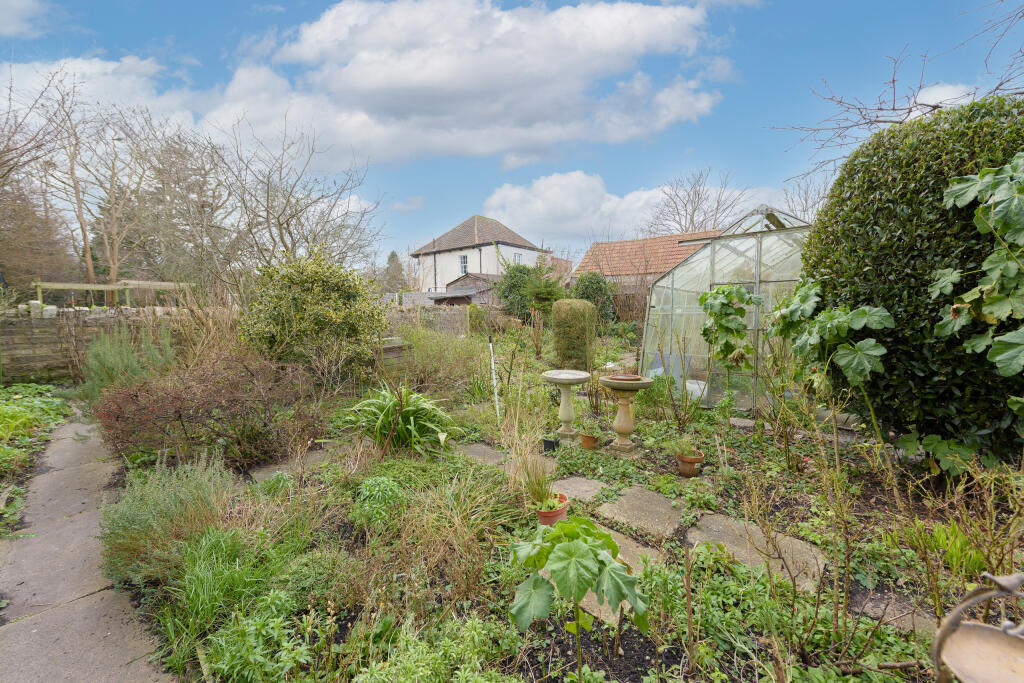 Additional property image - Leigh Road, Street