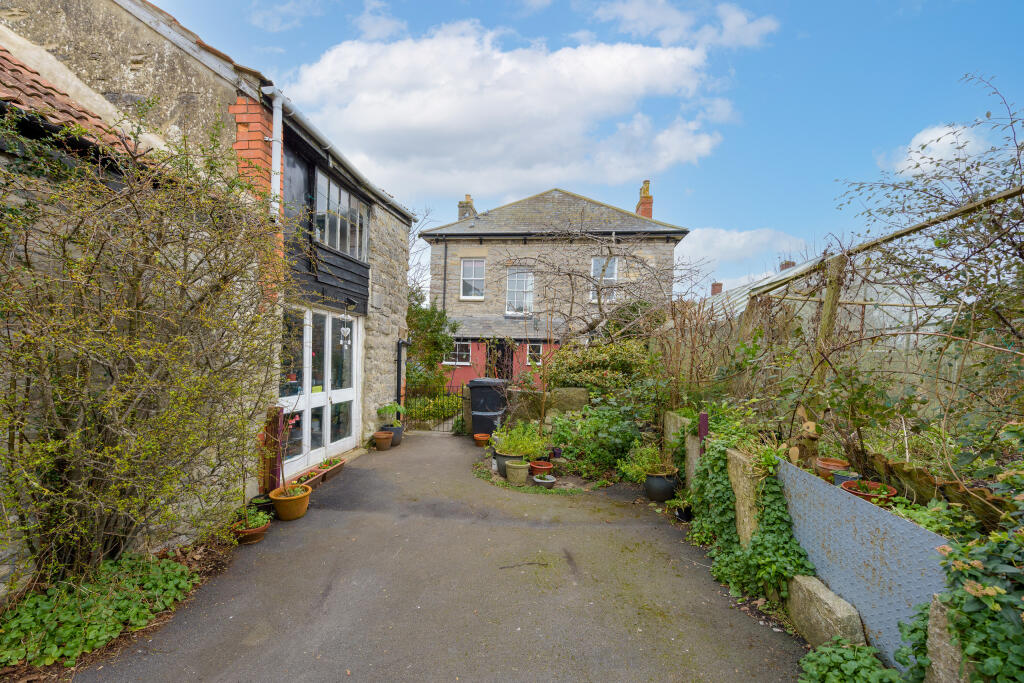 Additional property image - Leigh Road, Street