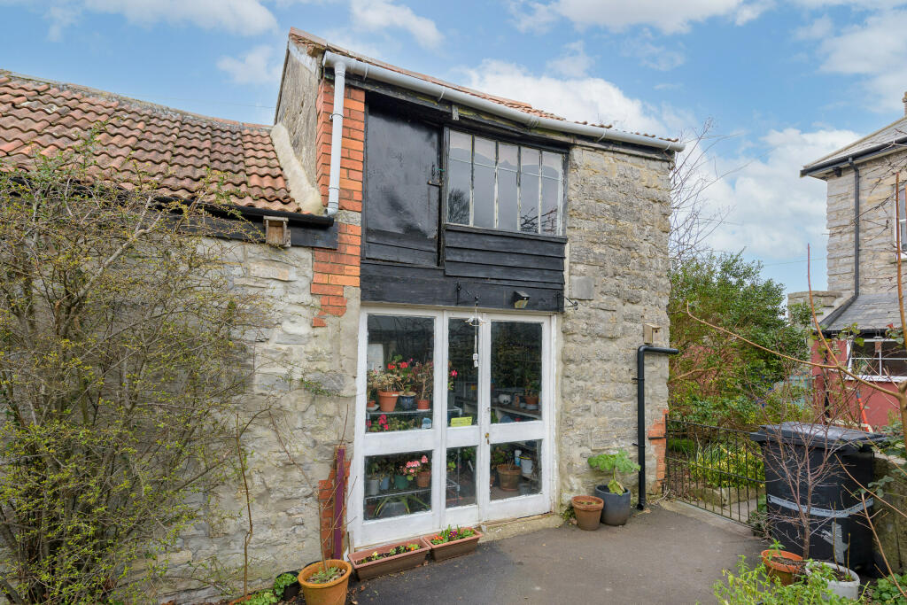 Additional property image - Leigh Road, Street