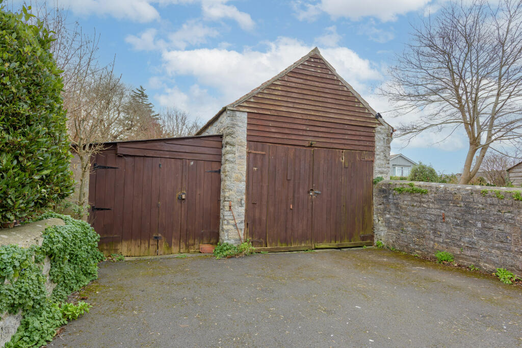 Additional property image - Leigh Road, Street