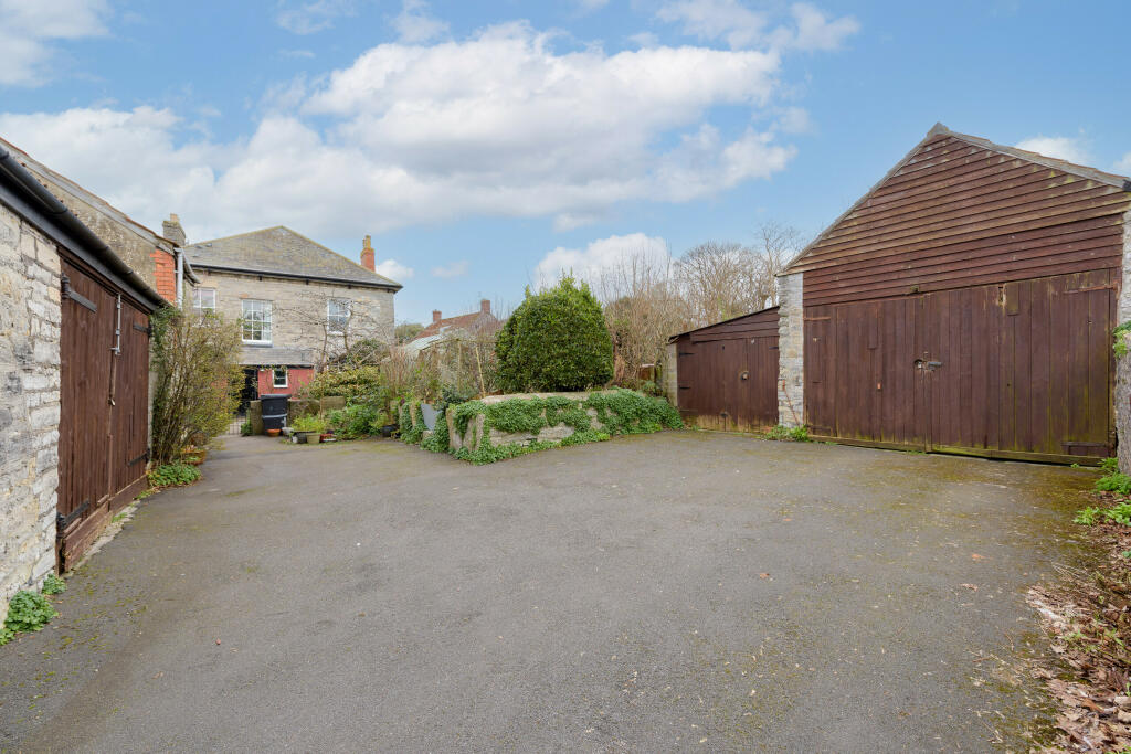 Additional property image - Leigh Road, Street
