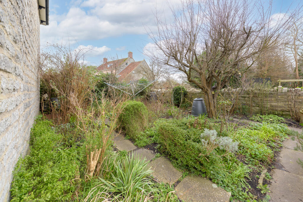 Additional property image - Leigh Road, Street