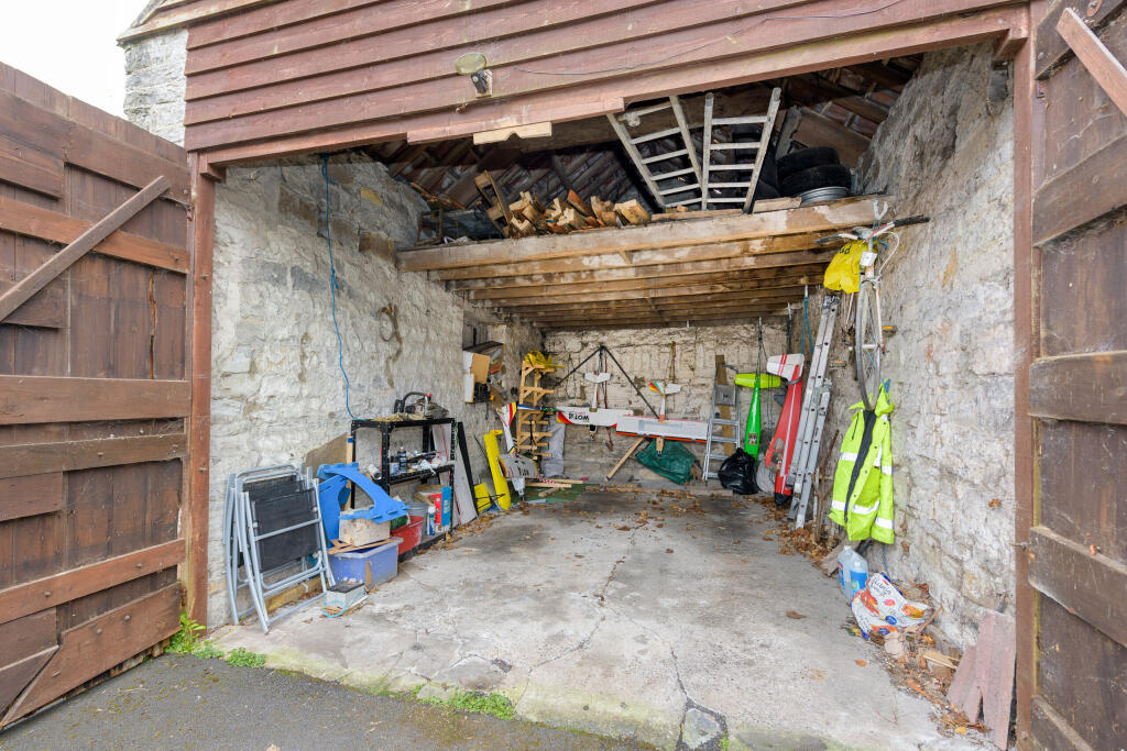 Additional property image - Leigh Road, Street
