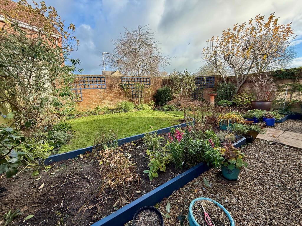 Additional property image - Simmons Close, Street