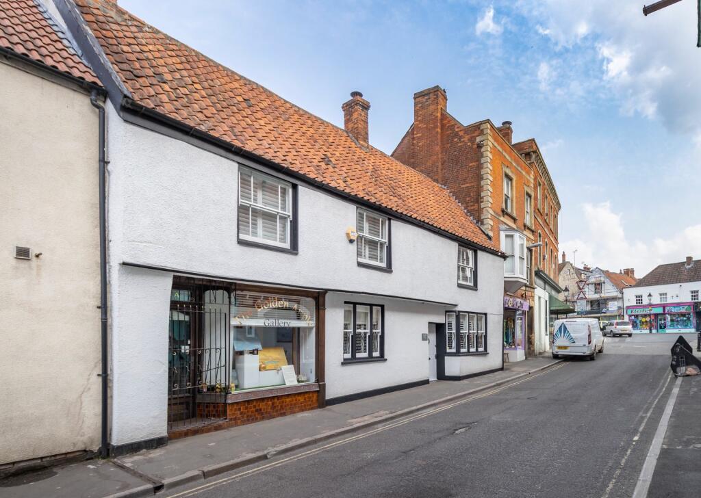 3 bedroom terraced house for sale in Benedict House 4 Benedict Street