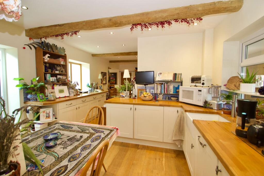 3 bedroom semidetached house for sale in Doran Lodge Great House Court