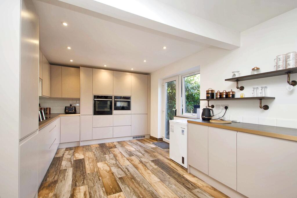 Additional property image - Higher Actis, Glastonbury, Somerset