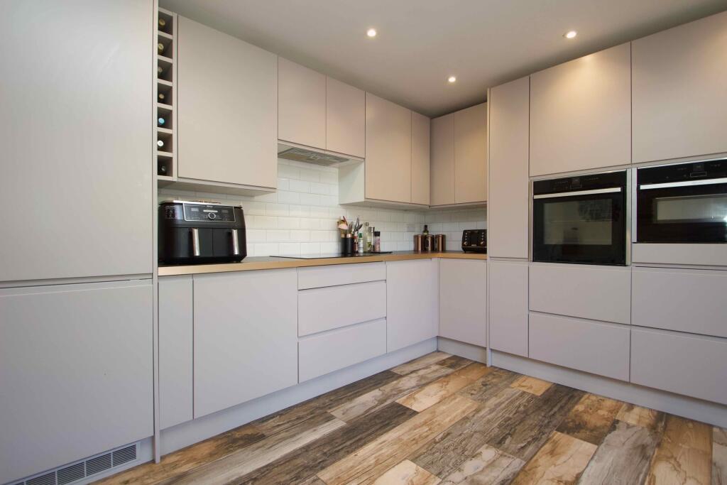 Additional property image - Higher Actis, Glastonbury, Somerset
