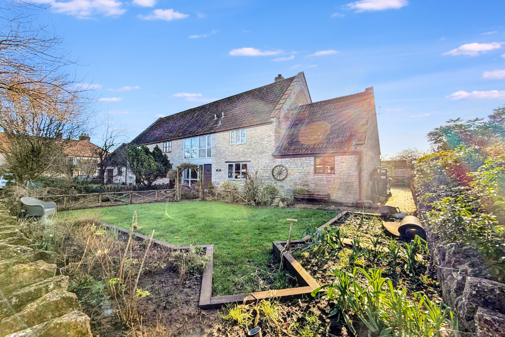 Main image of property: Broad Street, Charlton Adam