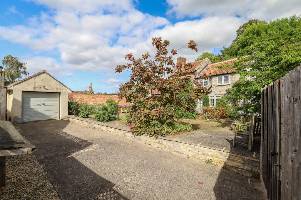 Additional image 5 of Bove Town, Glastonbury, Somerset