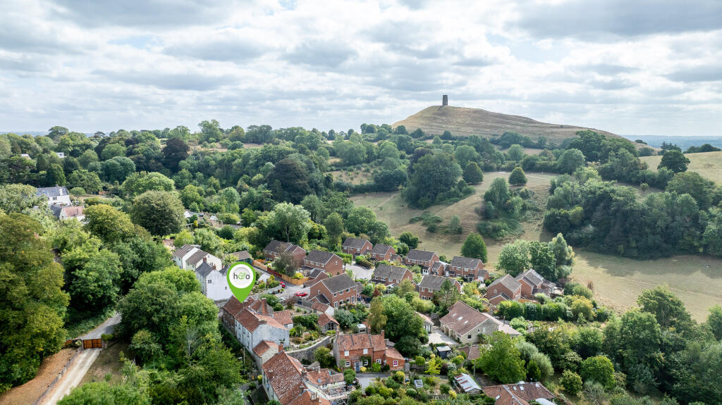 Additional image 3 of Bove Town, Glastonbury, Somerset