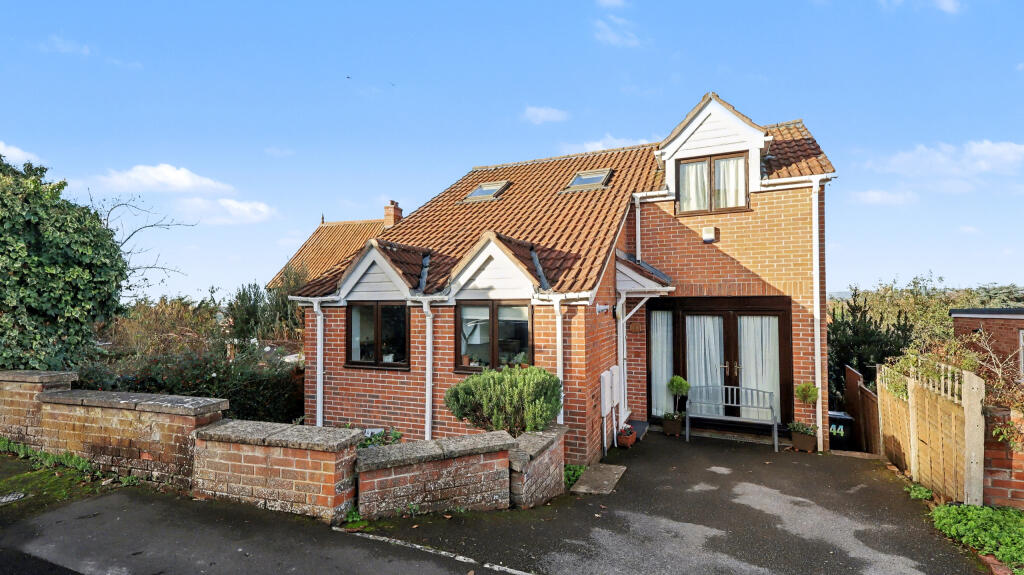 Main image of property: Hill Head Close, Glastonbury, Somerset