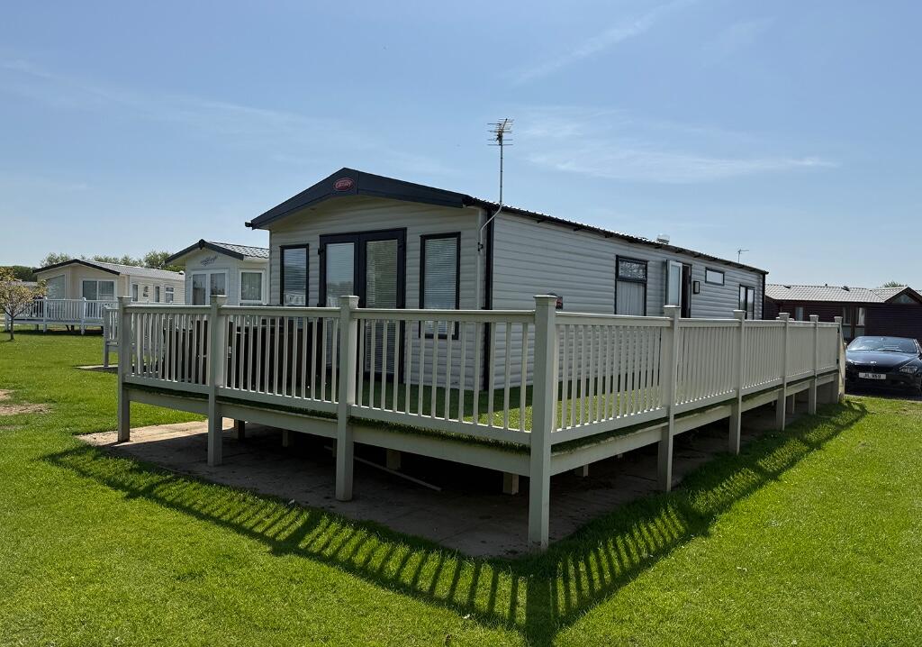 Main image of property: Manor Park Holiday Village Manor Road, Hunstanton, Norfolk, PE36