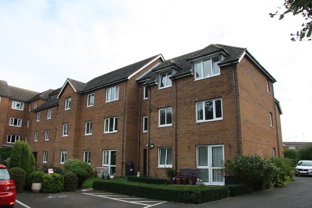 Main image of property: Lyndhurst Court, Hunstanton, Norfolk, PE36