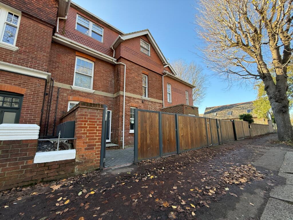 Main image of property: Wilbury Gardens, Hove, BN3