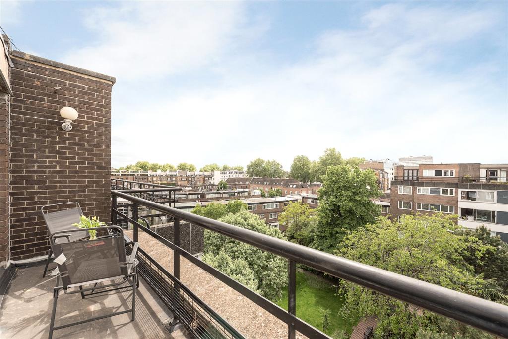 3 bedroom penthouse for sale in Southwick Street, W2