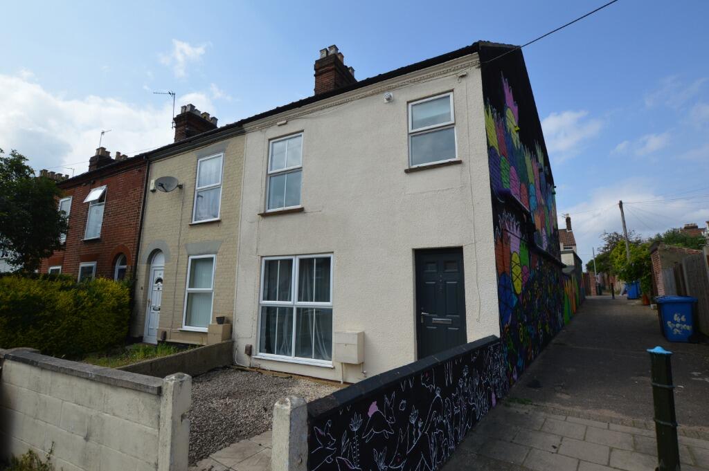 4 bedroom end of terrace house for rent in Marlborough Road, Norwich, NR3
