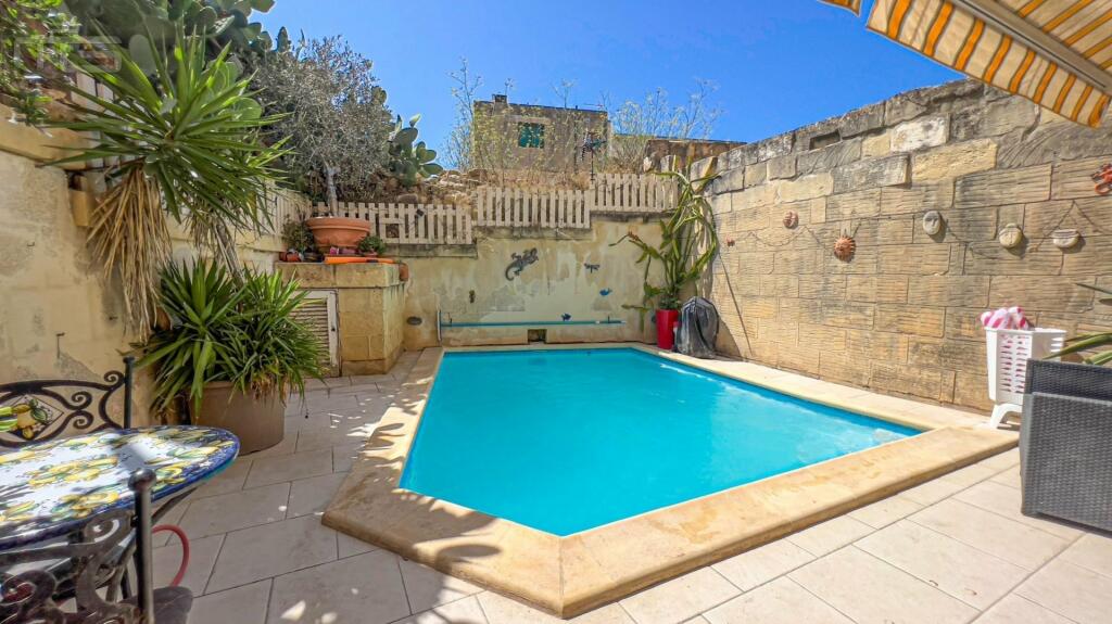 3 bedroom Farm House for sale in Malta