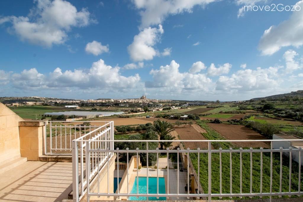 5 bedroom town house for sale in Gozo, Malta