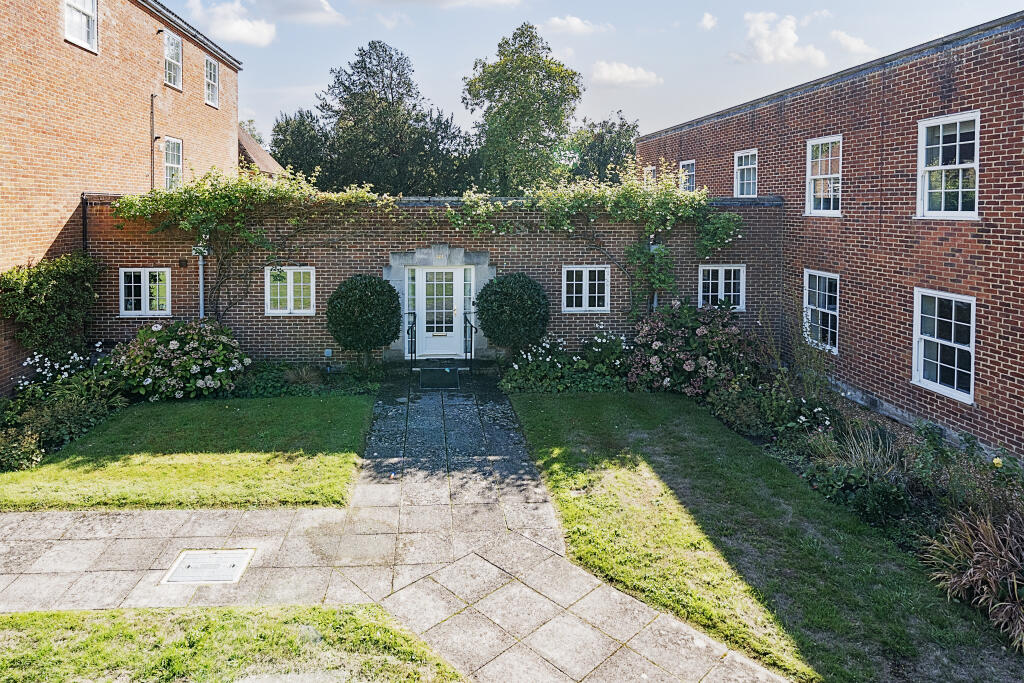 Main image of property: The Close, Salisbury, SP1