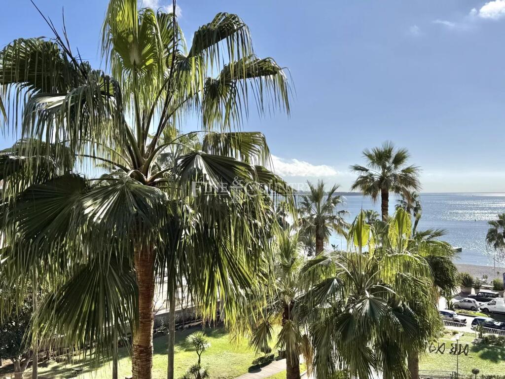 Main image of property: Provence-Alps-Cote d`Azur, Alpes-Maritimes, Cannes