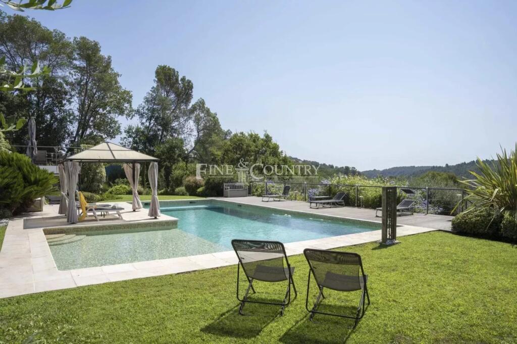 Main image of property: Provence-Alps-Cote d`Azur, Alpes-Maritimes, Valbonne