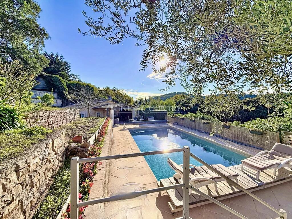 Main image of property: Provence-Alps-Cote d`Azur, Var, Les Adrets-de-l`Estérel