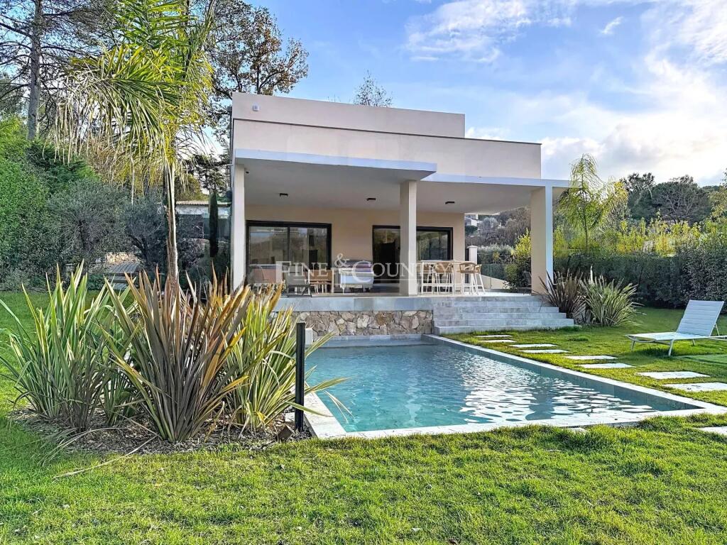 Main image of property: Provence-Alps-Cote d`Azur, Alpes-Maritimes, Valbonne