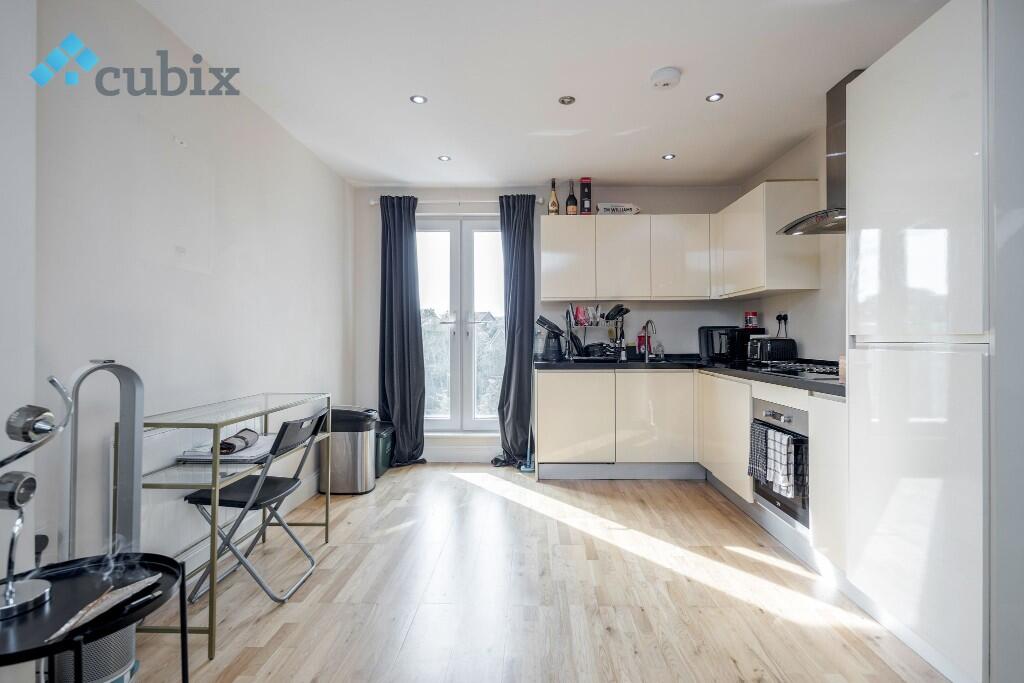 Main image of property: Portland Road, London, SE25