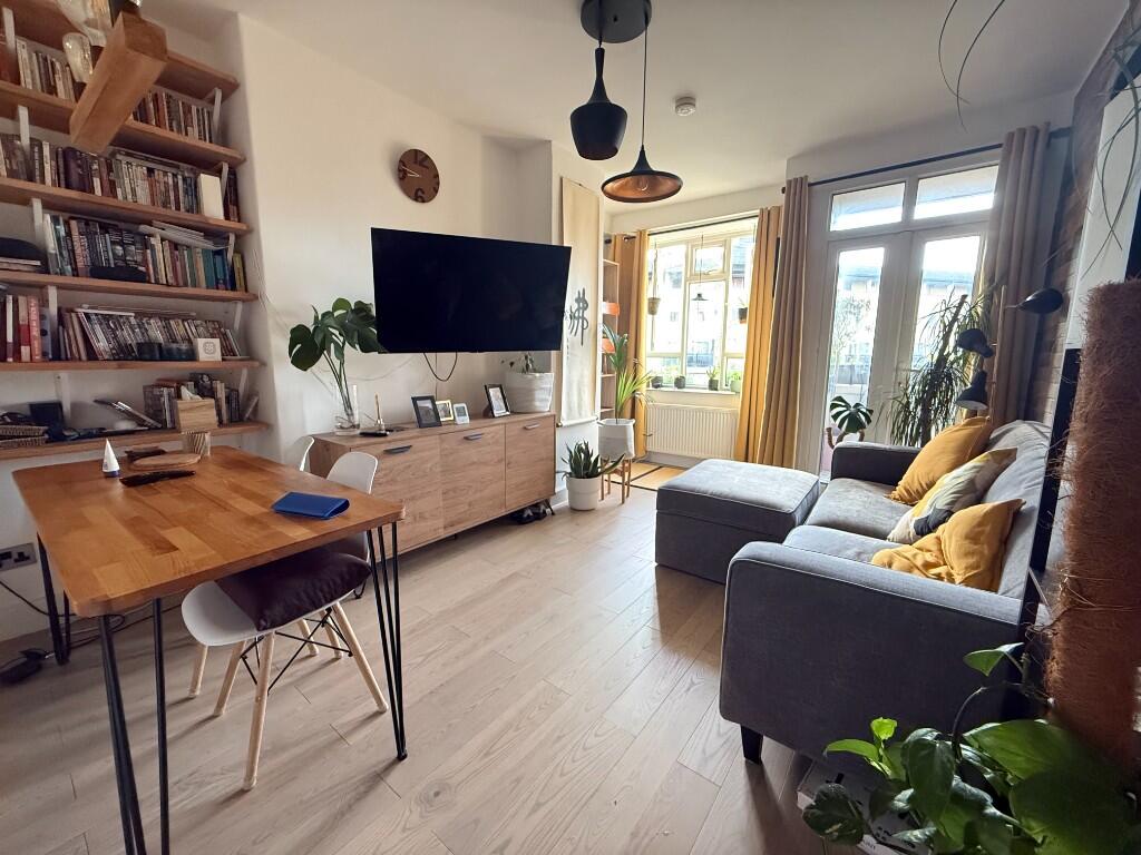 Main image of property: Lindley Estate, London, SE15