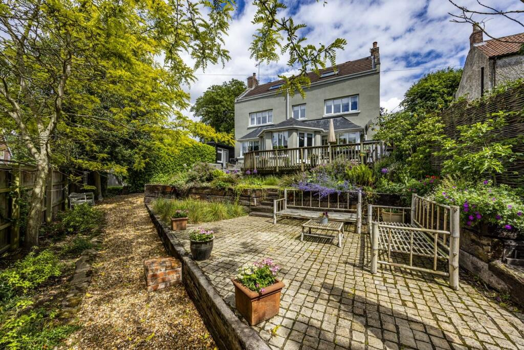 Main image of property: Chapel Lane, Farnsfield