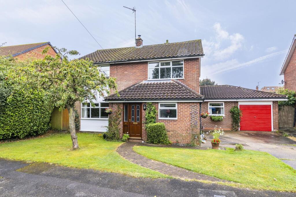 Main image of property: Farnsfield