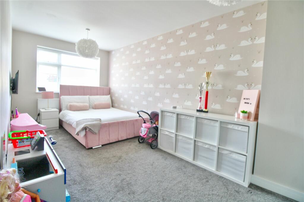 4 bedroom semidetached house for sale in Radnor Drive, Bootle, Merseyside, L20