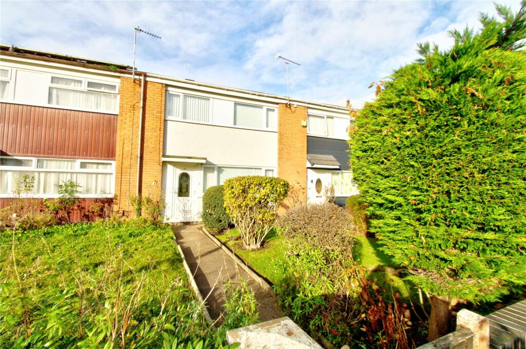 3 bedroom terraced house for sale in Bowland Drive, Netherton