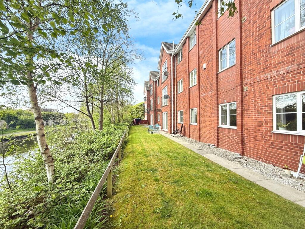 Main image of property: Field Lane, Litherland, Liverpool, Merseyside, L21