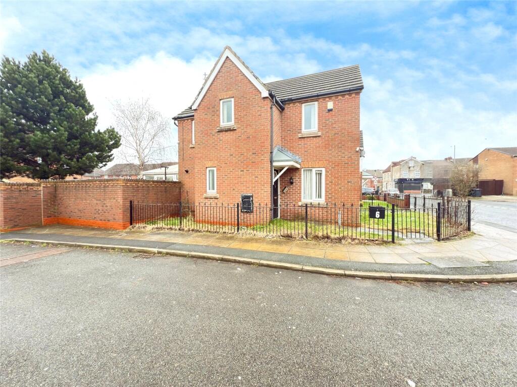 3 bedroom detached house