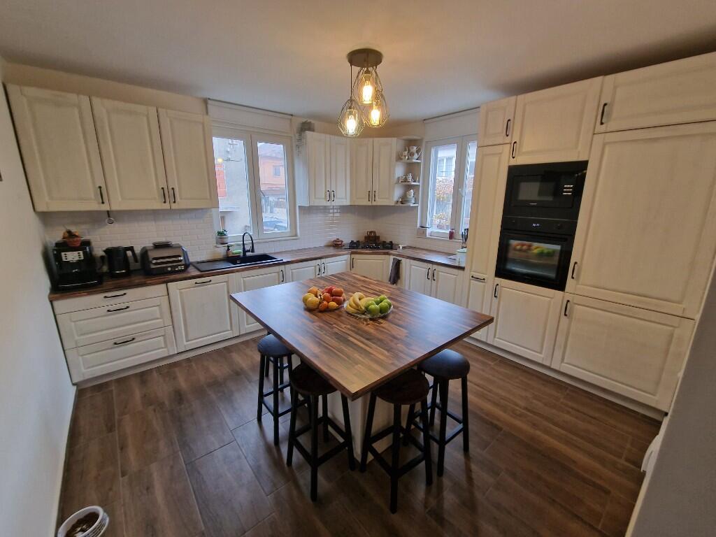 Main image of property: Razlog, Blagoevgrad