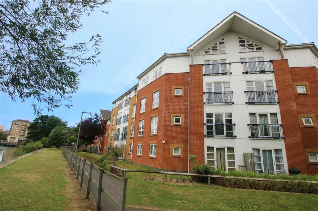 2 bedroom apartment for sale in Kennet Walk, Reading, Berkshire, RG1