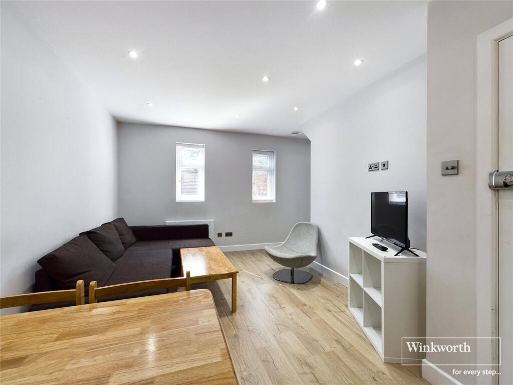 Main image of property: Carey Street, Reading, Berkshire, RG1