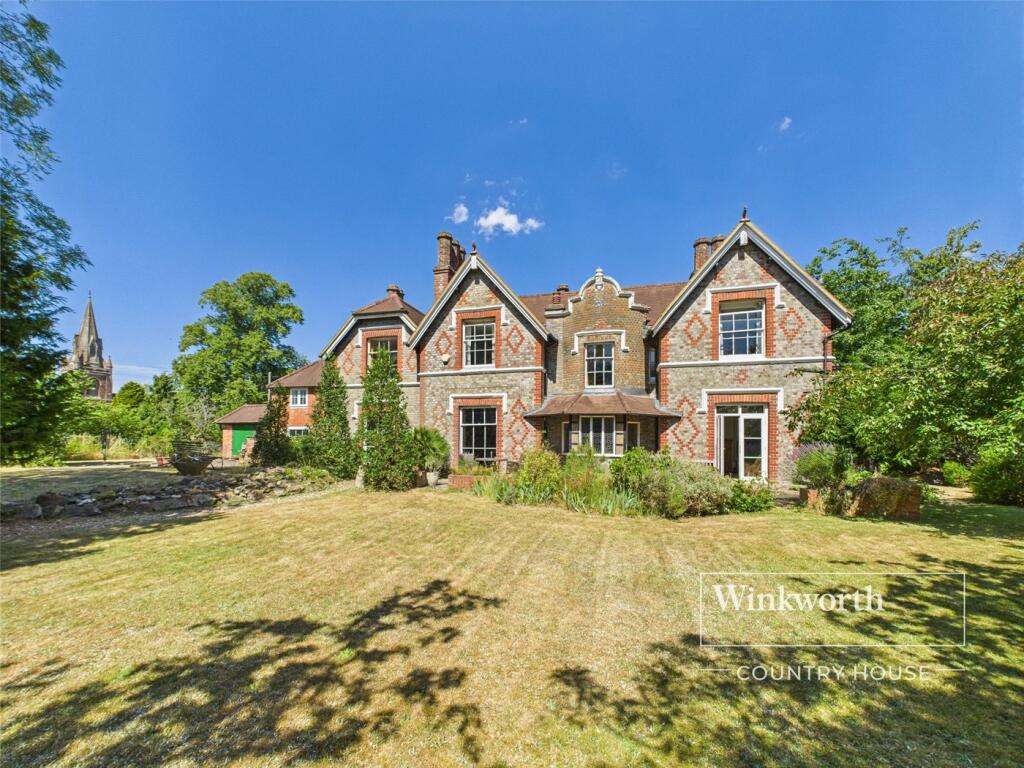 Main image of property: New Lane Hill, Tilehurst, Reading, Berkshire, RG30
