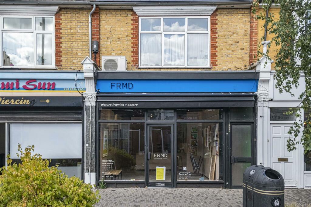 Shop for rent in Francis Road, Leyton, London, E10